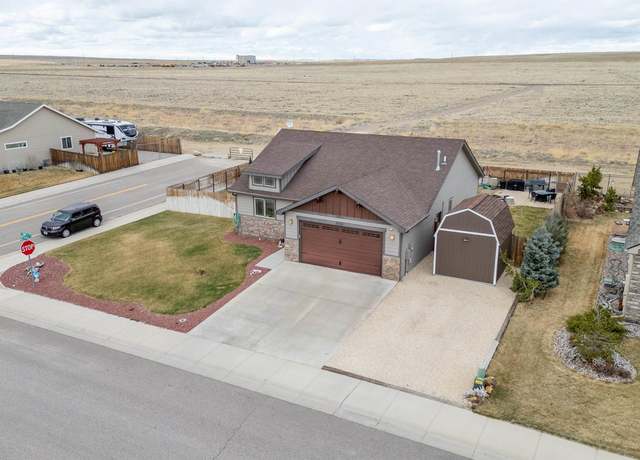 Property at 2040 Zuni Trl, Bar Nunn, WY 82601, 4 beds, 3 baths