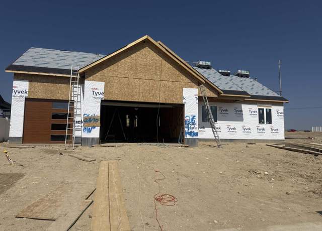 Property at 2740 Heathrow Ave, Casper, WY 82609, 3 beds, 2 baths