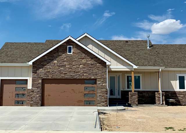 Property at 2740 Heathrow Ave, Casper, WY 82609, 3 beds, 2 baths