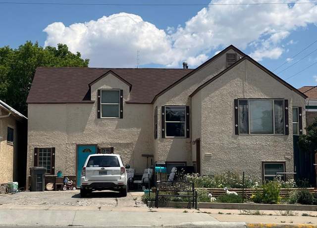 Property at 419 6th St, Rawlins, WY 82301, 3 beds, 3 baths