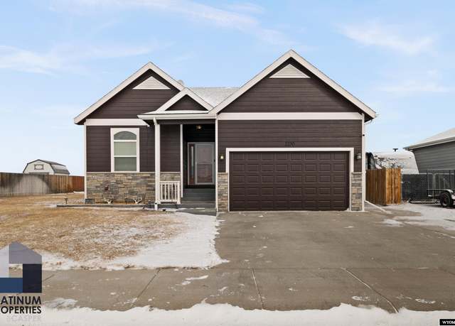 Property at 2230 Zuni Trail Trl, Bar Nunn, WY 82601, 5 beds, 2.75 baths