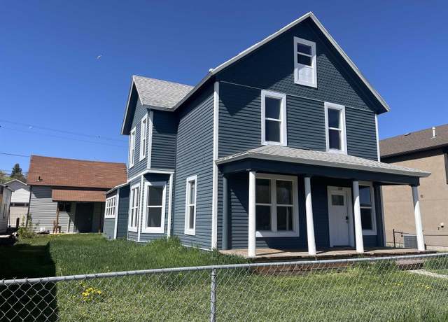 Property at 1137 Main St, Evanston, WY 82930, 9 beds, 3 baths