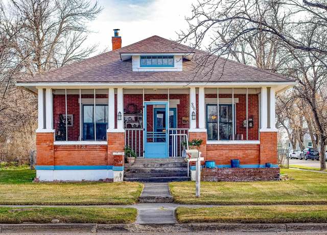 Property at 900 Culbertson Ave, Worland, WY 82401, 4 beds, 2 baths