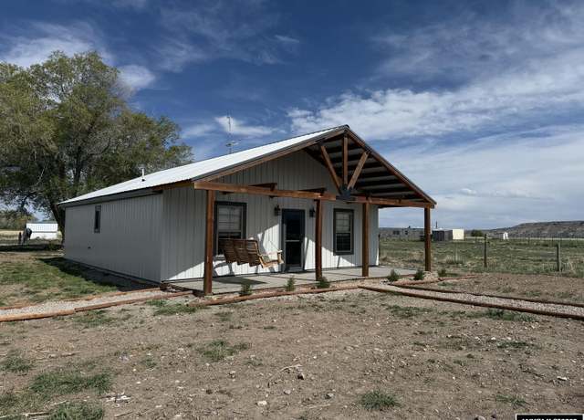 Property at 4 Marguerite Ave, Kinnear, WY 82501, 2 beds, 0.75 baths