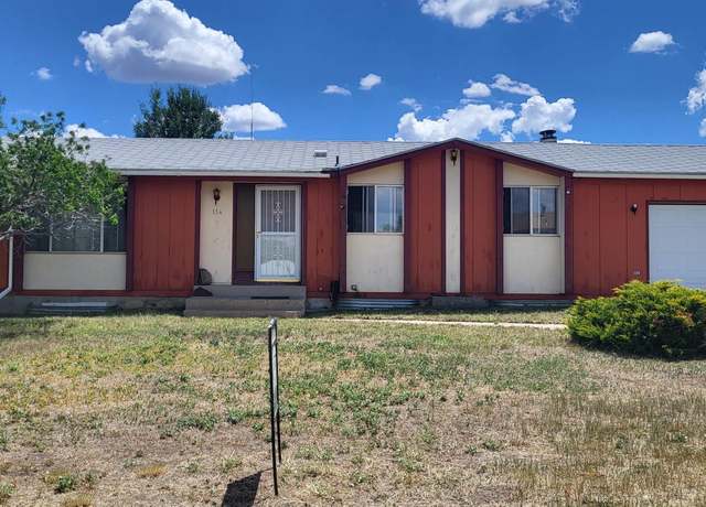 Property at 114 S Clark St, Hanna, WY 82327, 3 beds, 1.75 baths