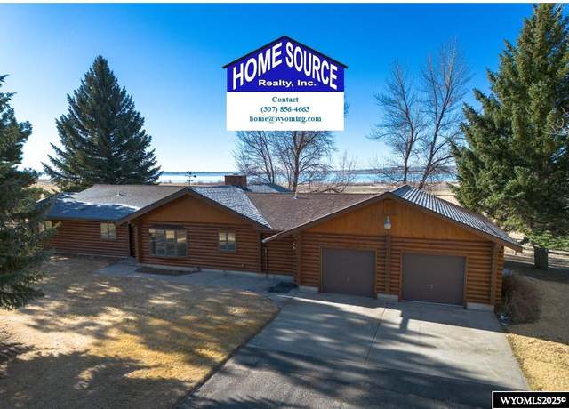 Property at 10 Ocean View Dr, Riverton, WY 82501, 3 beds, 2.5 baths