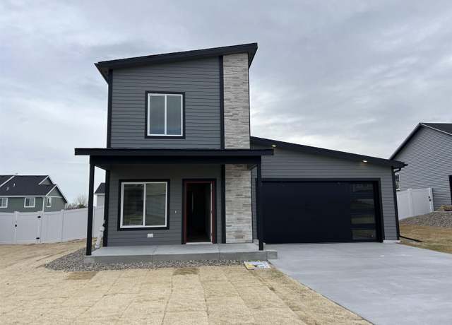 Property at 78 26th St, Wheatland, WY 82201, 3 beds, 2 baths