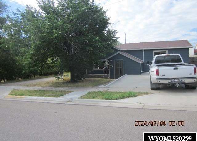 Property at 919 E 5th, Casper, WY 82601, 3 beds, 2 baths