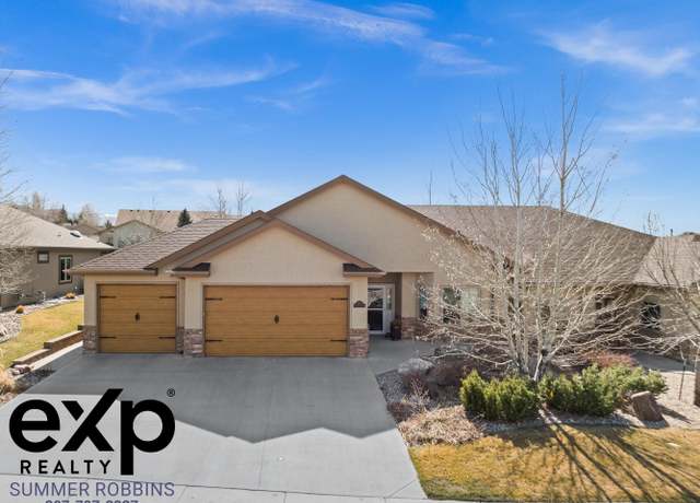 Property at 1720 Blue Spruce Dr, Casper, WY 82609, 4 beds, 2.75 baths