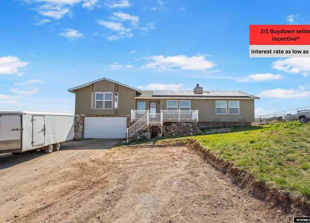 Property at 247 Loop Rd, Evanston, WY 82930, 6 beds, 2 baths