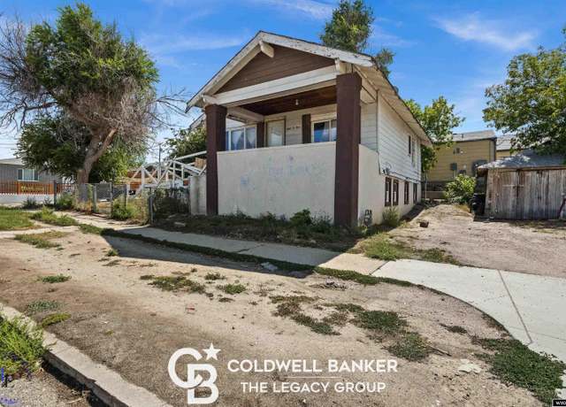Property at 803 W 11th St, Casper, WY 82601, 2 beds, 1 bath
