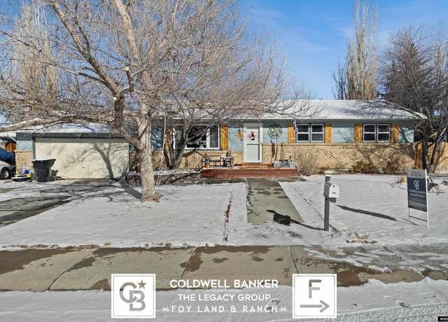 Property at 4020 Bretton Dr, Casper, WY 82605, 4 beds, 3 baths
