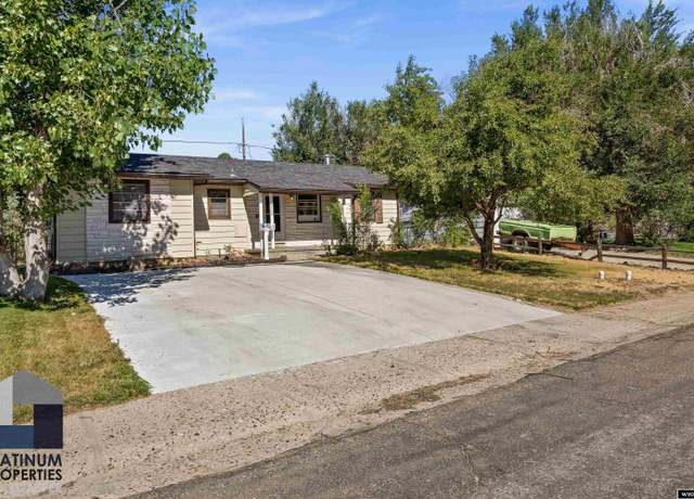 Property at 2726 S Odell Avenue Ave, Casper, WY 82604, 2 beds, 1 bath