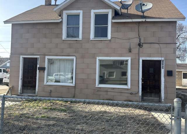 Property at 1209 & 1207 9th St, Rock Springs, WY 82901, 4 beds, 2 baths