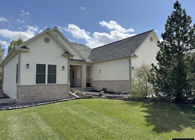 Property at 3749 Village Dr, Riverton, WY 82501, 4 beds, 3 baths