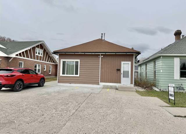 Property at 913 & 915 Cedar Ave, Kemmerer, WY 83101, 2 beds, 1 bath