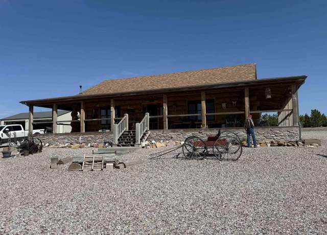 Property at 6015 Road 47, Torrington, WY 82240