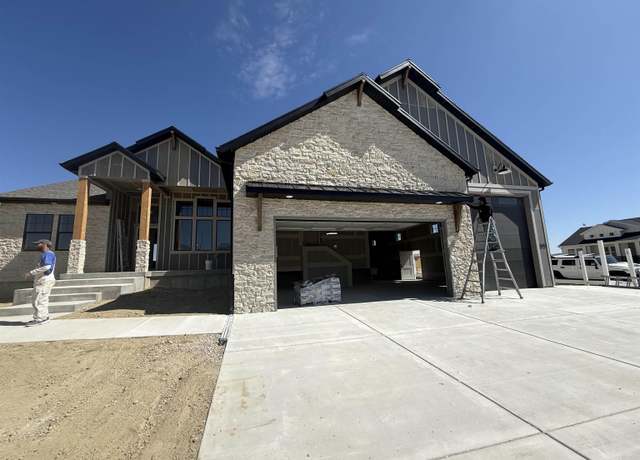 Property at 2613 Bailey Blvd, Rock Springs, WY 82901, 5 beds, 3.5 baths