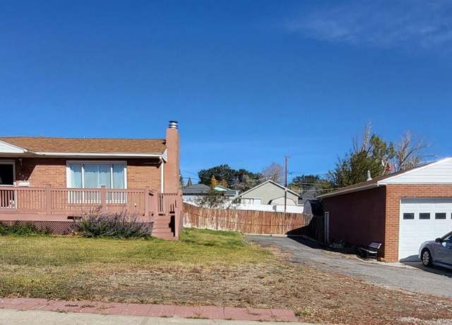 Property at 305 Ryan St. St, Rawlins, WY 82301, 3 beds, 2 baths