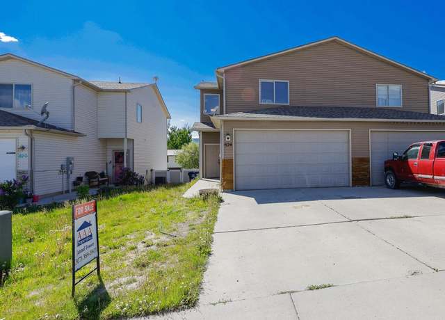 Property at 824 Blue Sage Way, Rock Springs, WY 82901, 3 beds, 2.5 baths