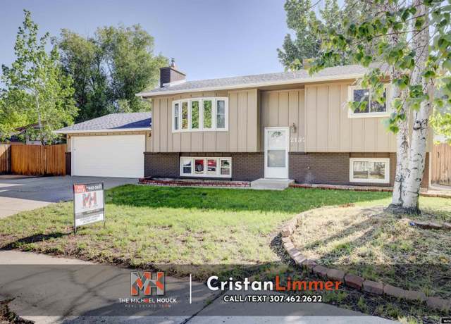 Property at 2137 Sunflower St, Casper, WY 82604, 3 beds, 2 baths