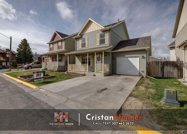 Property at 3844 Sweetbrier, Casper, WY 82604, 3 beds, 2.5 baths