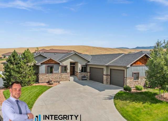 Property at 2819 Palmer Dr, Casper, WY 82601, 5 beds, 3.5 baths