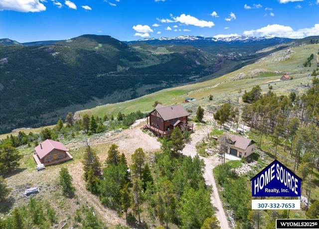 Property at 11 Heather Ln, Lander, WY 82520, 4 beds, 1.75 baths