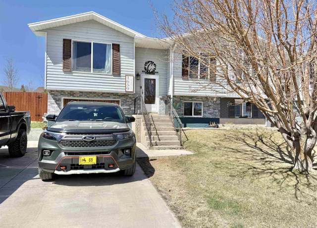 Property at 1659 Troy Ct, Kemmerer, WY 83101, 3 beds, 1.75 baths