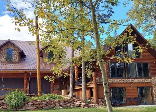 Property at 10096 S Cantrell Rd, Casper, WY 82601, 6 beds, 4.75 baths