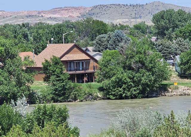 Property at 660 River Dr, Guernsey, WY 82214, 3 beds, 2.5 baths