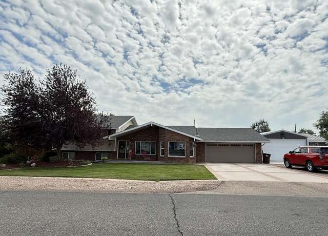 Property at 221 W Pine St, Lyman, WY 82937, 5 beds, 3.25 baths