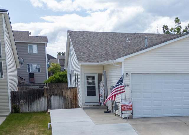 Property at 3176 Indian Scout Dr, Casper, WY 82604, 2 beds, 2 baths