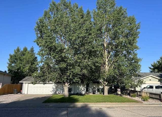 Property at 3657 Bighorn St, Torrington, WY 82240, 3 beds, 1.75 baths