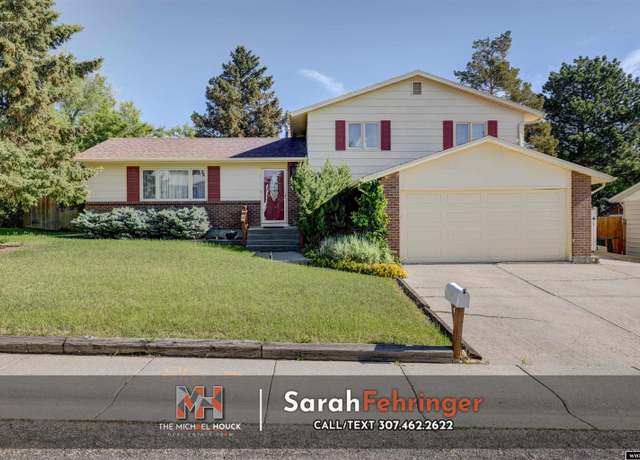 Property at 3940 Washakie St, Casper, WY 82609, 4 beds, 2.5 baths