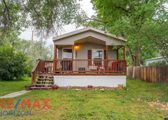 Property at 1030 Washington St, Douglas, WY 82633, 2 beds, 2 baths