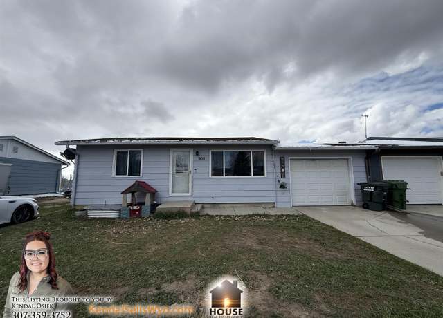 Property at 900 N 6th St, Douglas, WY 82633, 2 beds, 1 bath