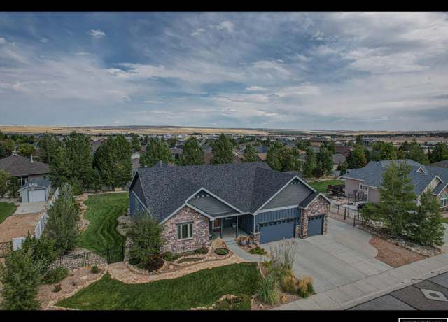 Property at 6122 Rosado Dr, Casper, WY 82609, 5 beds, 3.5 baths