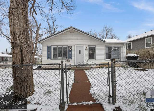 Property at 504 E 15th St, Casper, WY 82601, 3 beds, 1 bath
