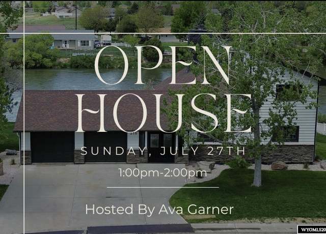 Property at 310 Aster St, Casper, WY 82604, 5 beds, 3.5 baths