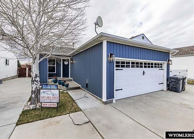 Property at 129 Magnolia Cir, Rock Springs, WY 82901, 4 beds, 2.25 baths