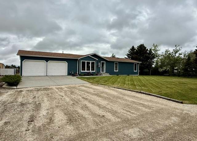 Property at 7786 Chalk Creek Rd, Casper, WY 82604, 3 beds, 2 baths