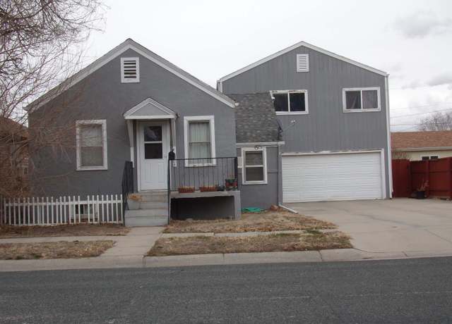 Property at 1425 W B St, Torrington, WY 82240, 4 beds, 2 baths