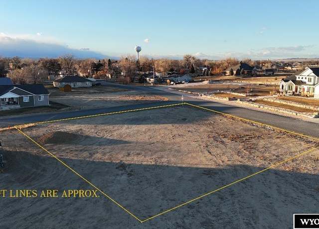 Property at 147 S 4th St, Cowley, WY 82420