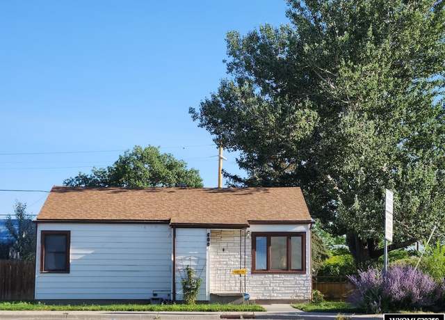 Property at 600 Pendell Blvd, Mills, WY 82644, 2 beds, 1 bath