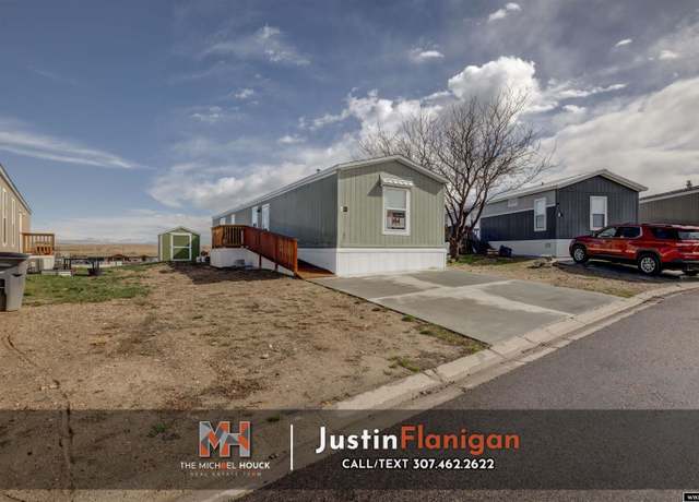 Property at 4901 Lathrop Lot #4 Rd, Evansville, WY 82636, 3 beds, 2 baths