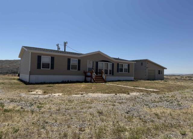 Property at 2546 S Highway 20 Hwy, Worland, WY 82401, 3 beds, 1.75 baths