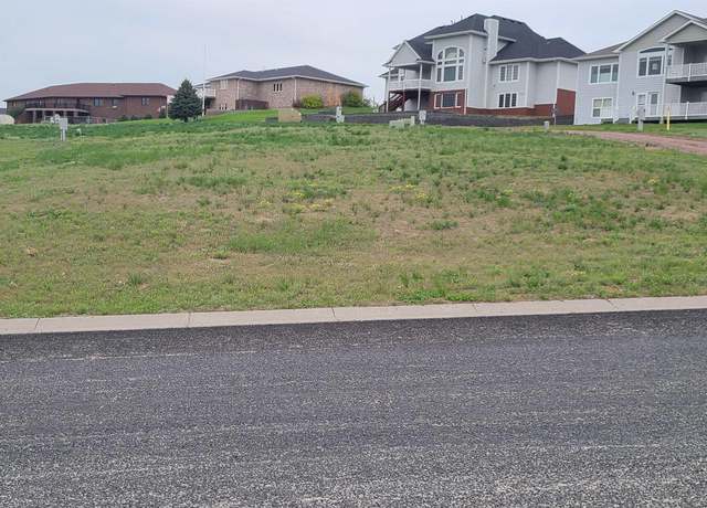Property at E 20th (blk 02 Lot 3) Ave, Torrington, WY 82240