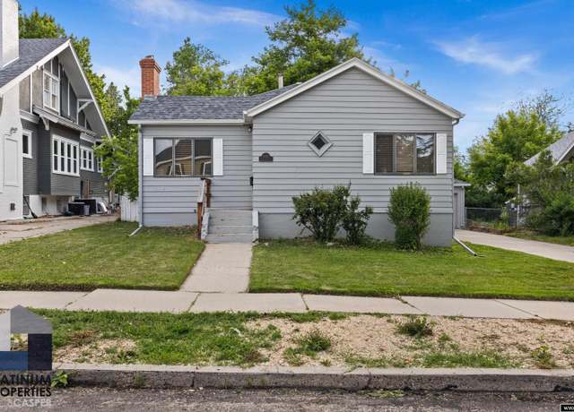 Property at 830 S Durbin Street St, Casper, WY 82601, 3 beds, 2 baths