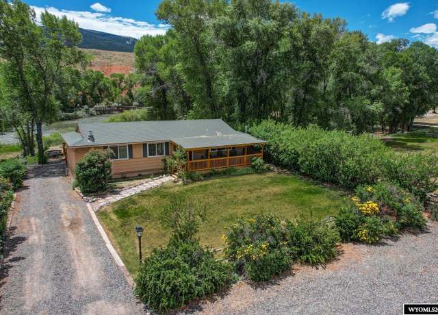 Property at 701 W Ramshorn St, Dubois, WY 82513, 4 beds, 2.5 baths